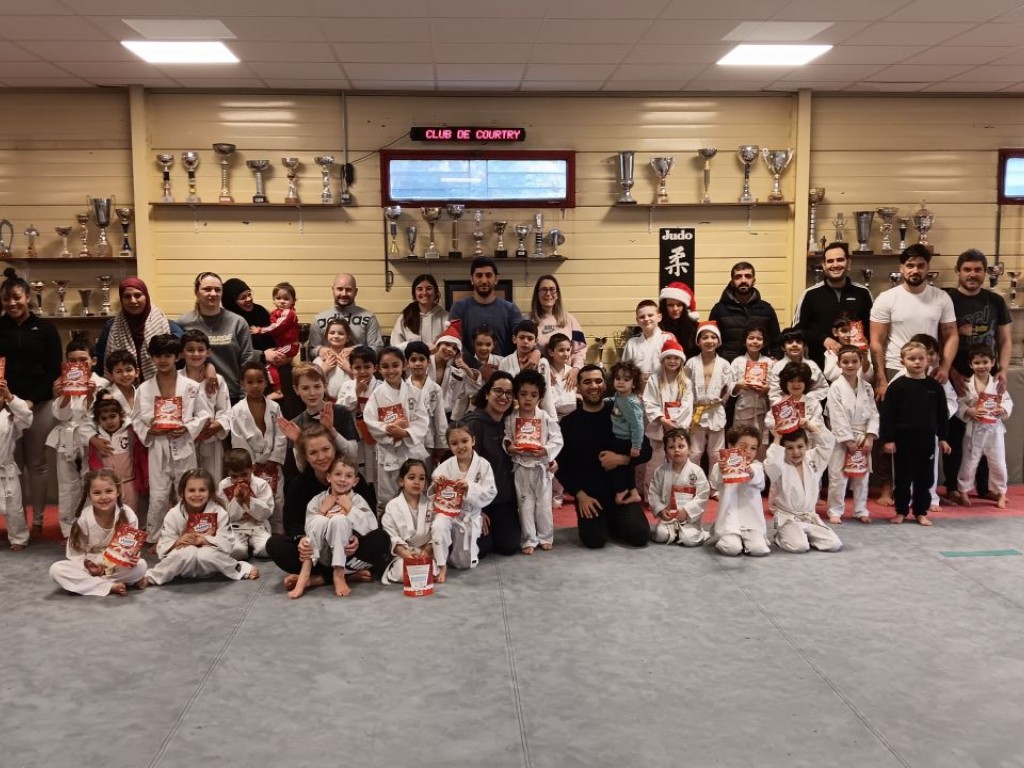 Image de l'actu 'Semaine Judo en Famille 1ère séance :'