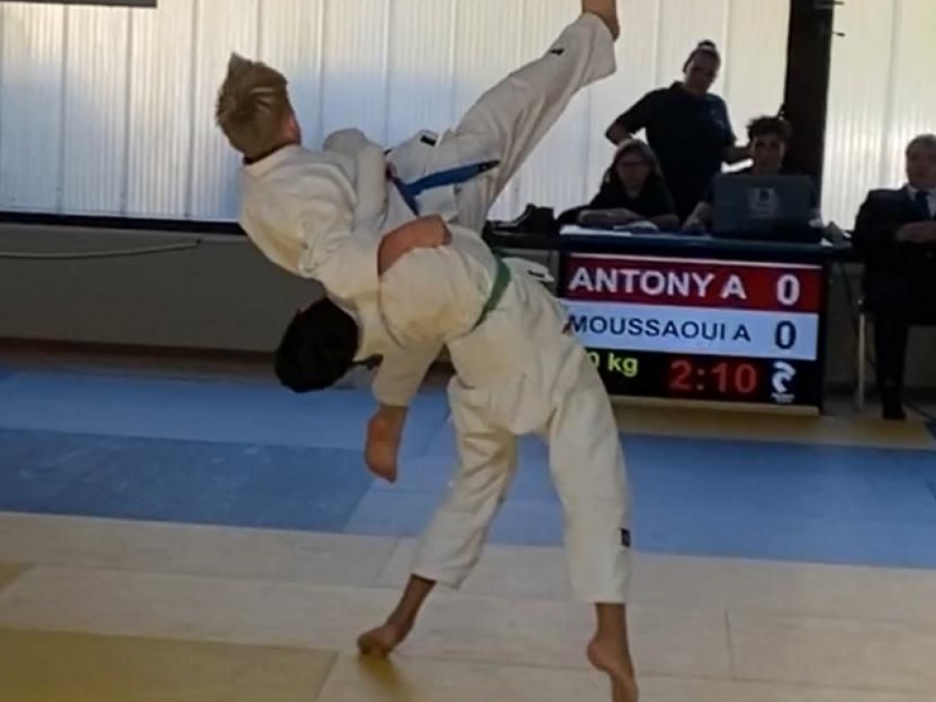 Image de l'actu 'Dimanche 12 octobre encore une journée bien chargée avec deux compétitions :'